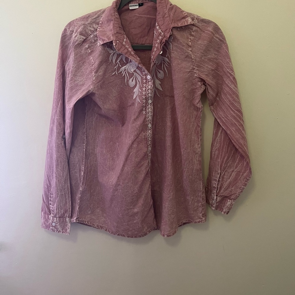 Women's Pink Embroidered Top